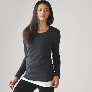 Lululemon &Go endeavor long sleeve Size 6